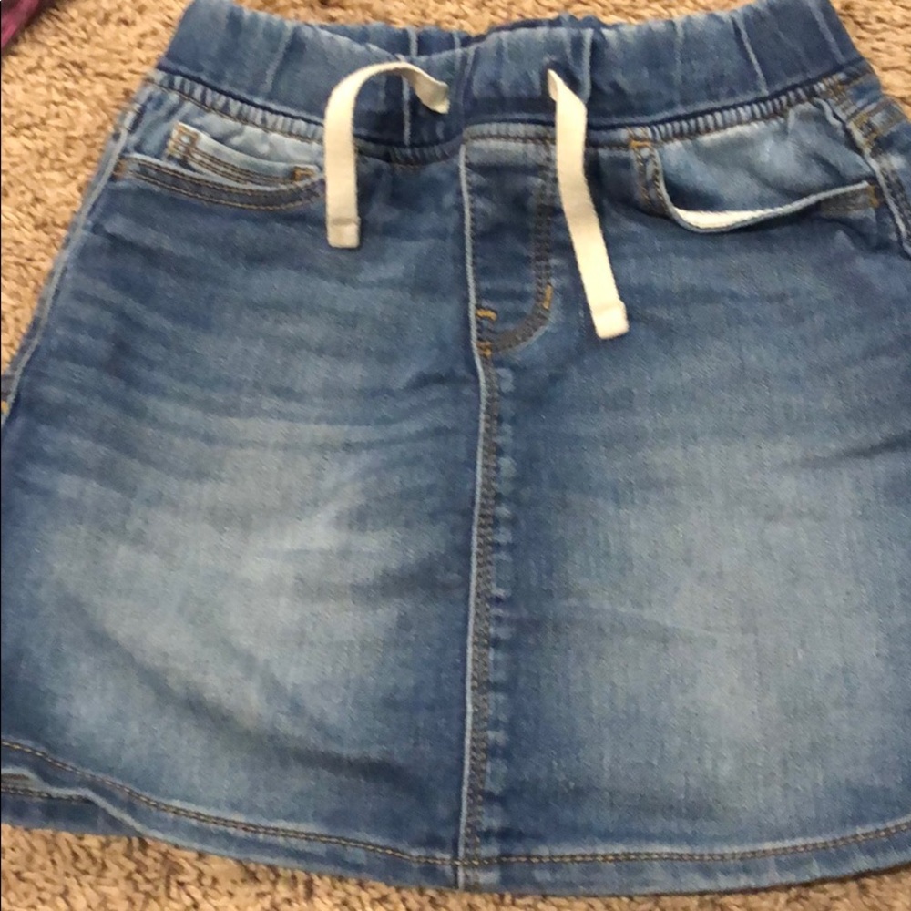Girls Gap skirt